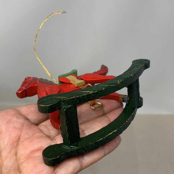 5 pc VINTAGE Christmas tree ornaments: Santa, rocking horse, and 3 round balls - Picture 10 of 17